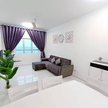 D'Luna Homestay Terengganu Sea View / Drawbrige View / Near Hsnz, Ktcc, Drawbrige Kuala Terengganu Exterior photo