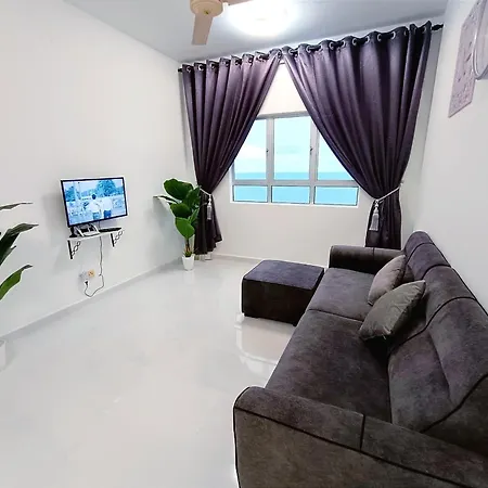 D'Luna Homestay Terengganu Sea View / Drawbrige View / Near Hsnz, Ktcc, Drawbrige Kuala Terengganu Exterior photo