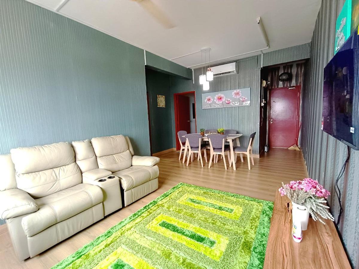 D'luna Terengganu Sea View / Drawbrige View / Near Hsnz, Ktcc, Drawbrige Apartment