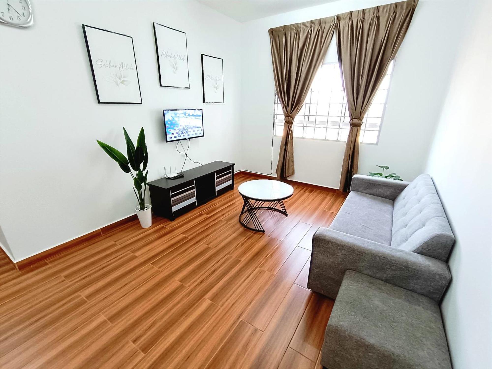 Apartment D'luna Terengganu Sea View / Drawbrige View / Near Hsnz, Ktcc, Drawbrige