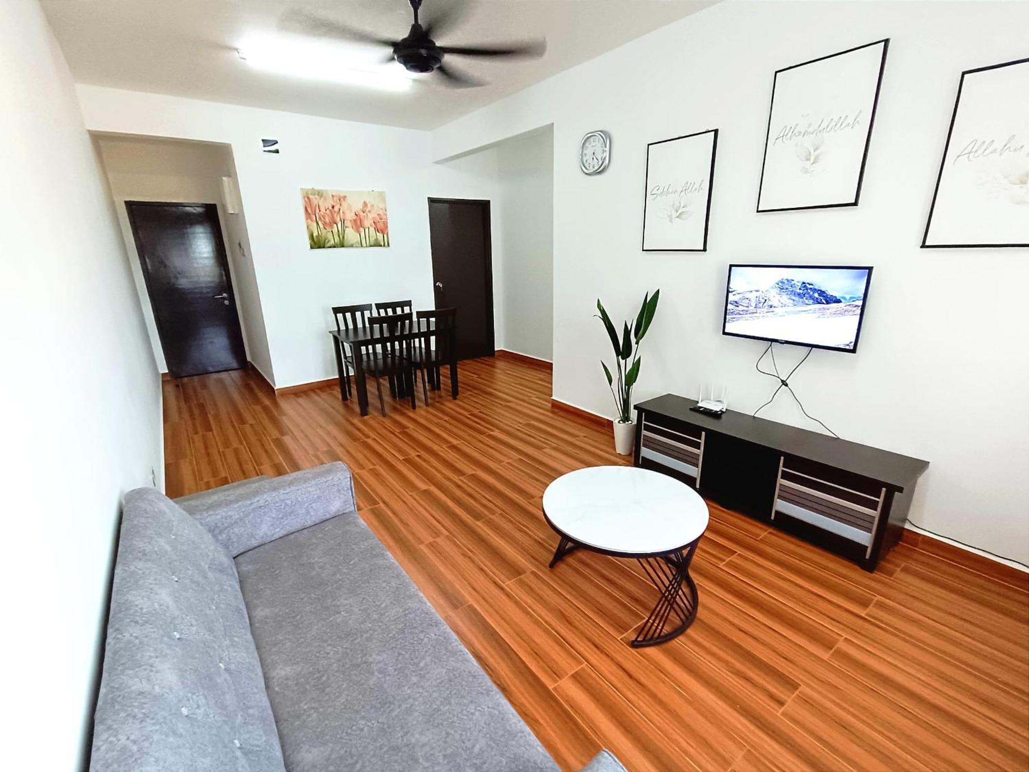Apartment D'luna Terengganu Sea View / Drawbrige View / Near Hsnz, Ktcc, Drawbrige *