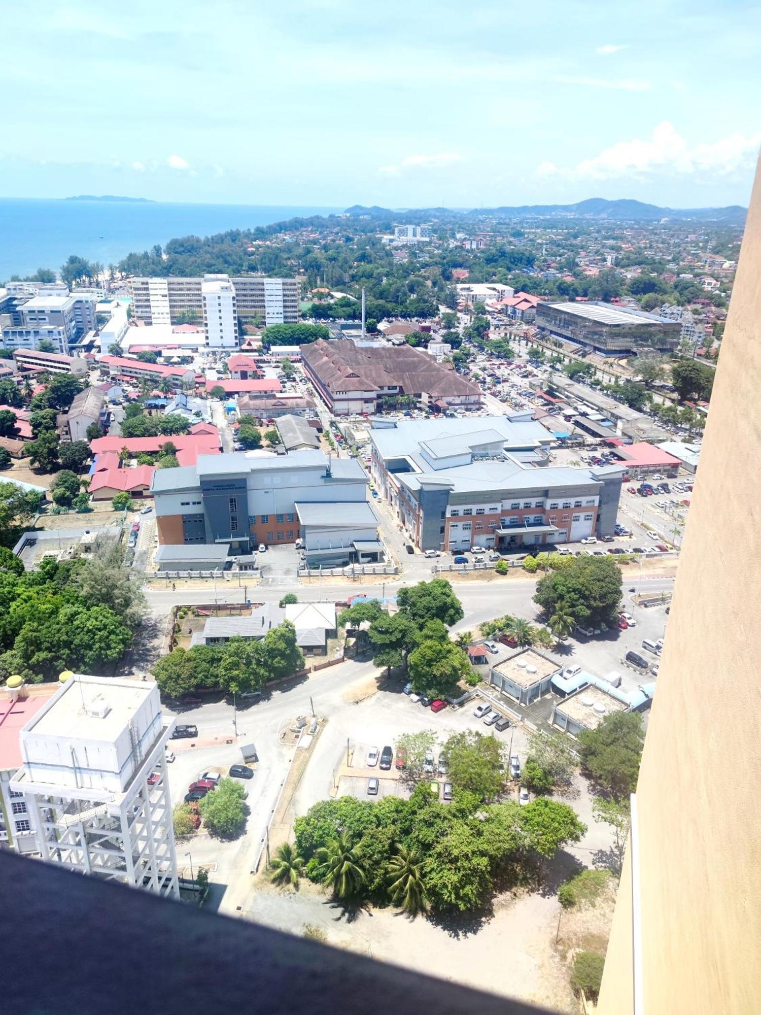 Apartment D'luna Terengganu Sea View / Drawbrige View / Near Hsnz, Ktcc, Drawbrige